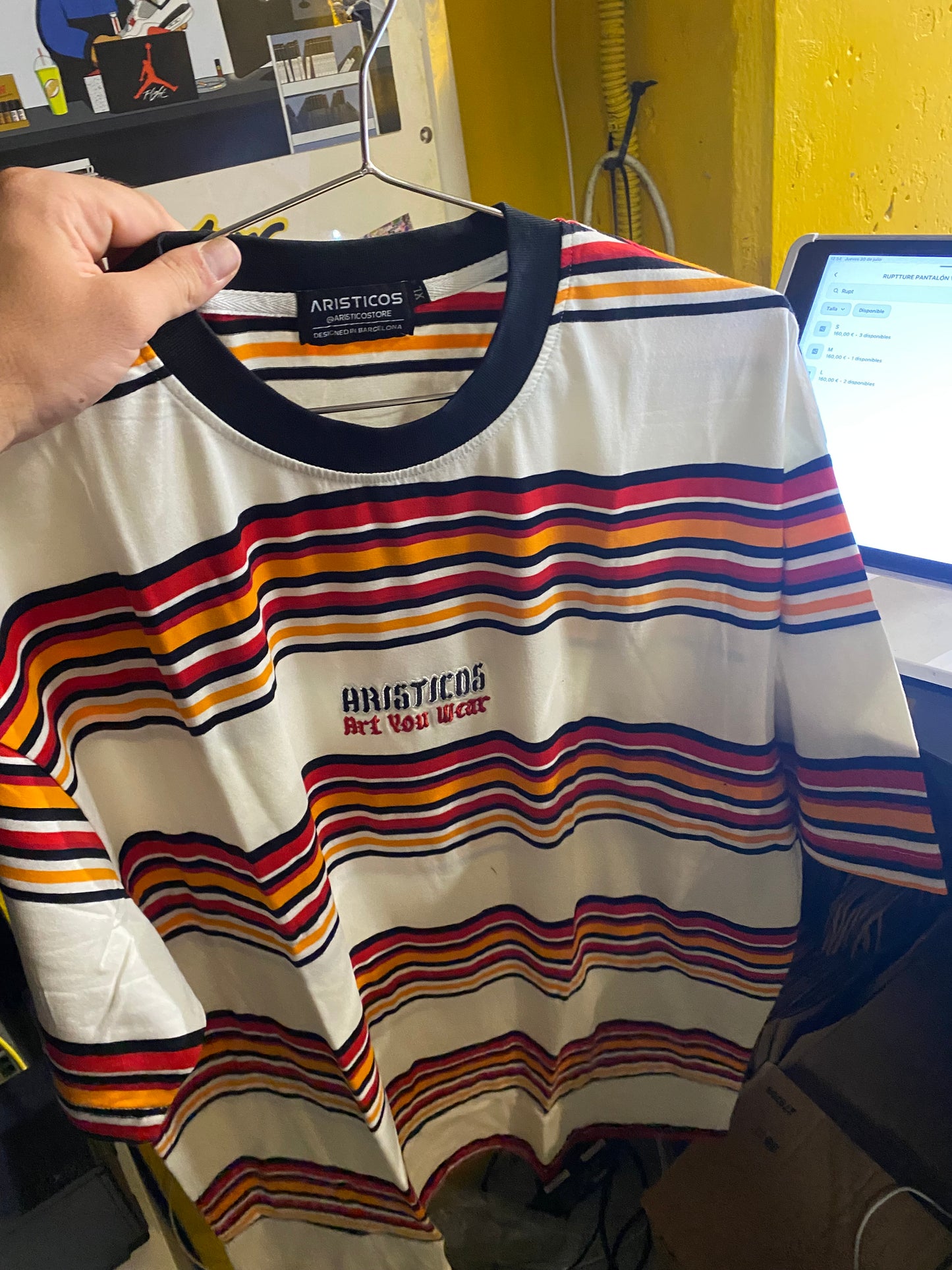 ARISTICOS Camiseta rayas naranjas y rojas