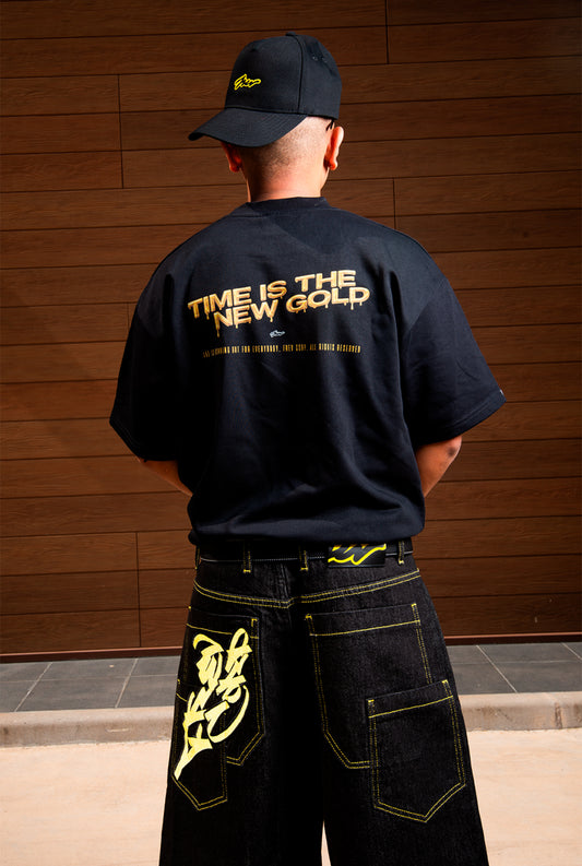 TIME IS GOLD BLACK TEE