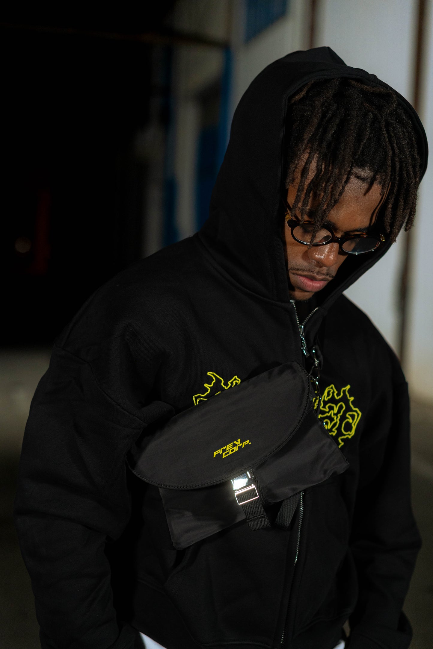 Frev Corp. Shoulderbag