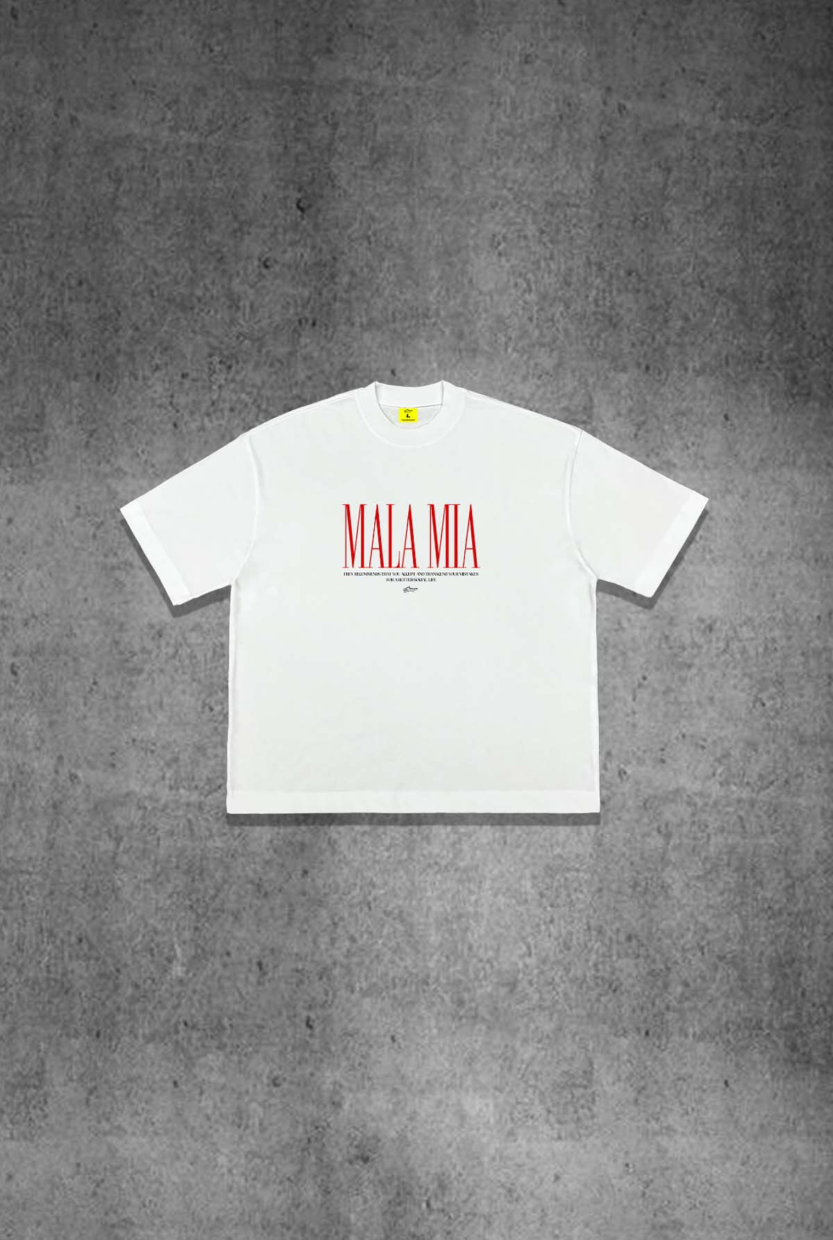 Mala Mia white Tee