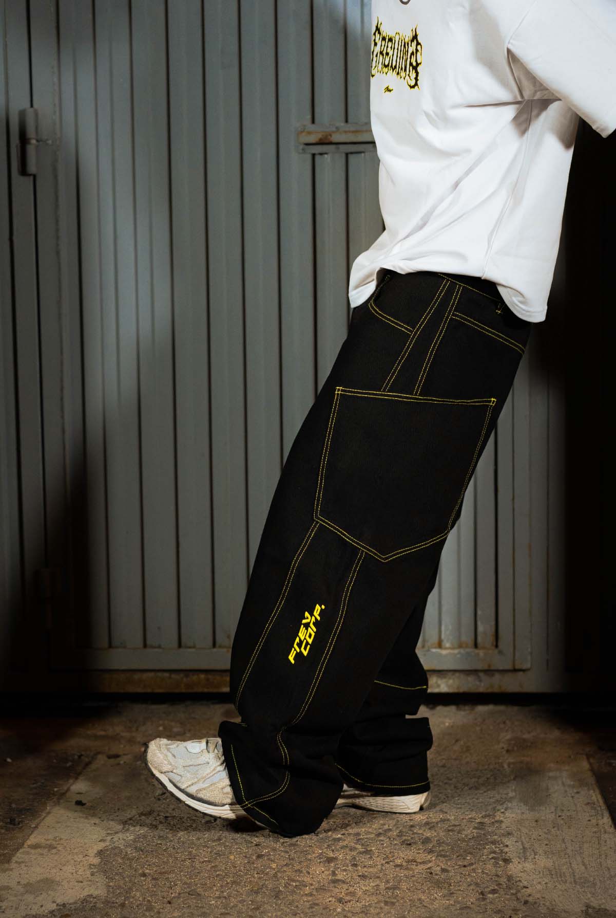 Frev Corp. Wavy Jeans