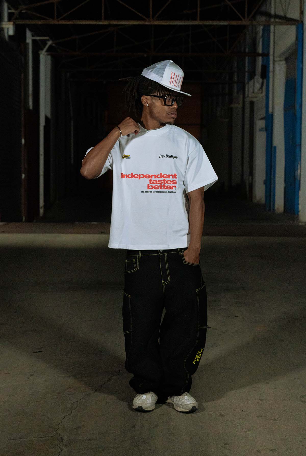 Independent white Tee